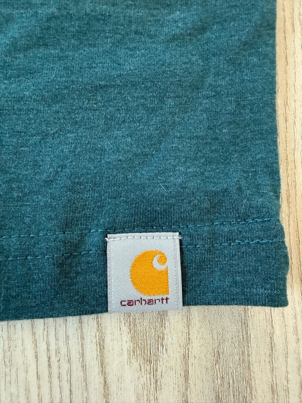 NWOT Carhartt Men's Relaxed Fit Lightweight Short-Sleeve Script Graphic T-Shirt - Picture 3 of 6